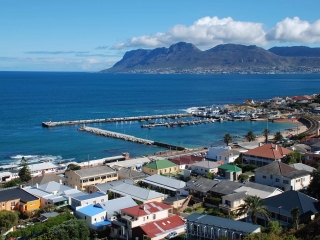Kalk-Bay-harbour-view