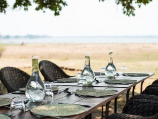 chikwenya_lodge_2000px_-_kyle_and_ruth_53_of_98