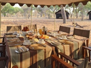 Chobe_under_canvas_Guestarea5