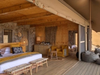 wetu_-_namiri_plains_-_namiri_plains_-_family_tent_rooms__deck
